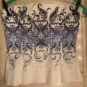 Gorgeous strapless top. Worn once.